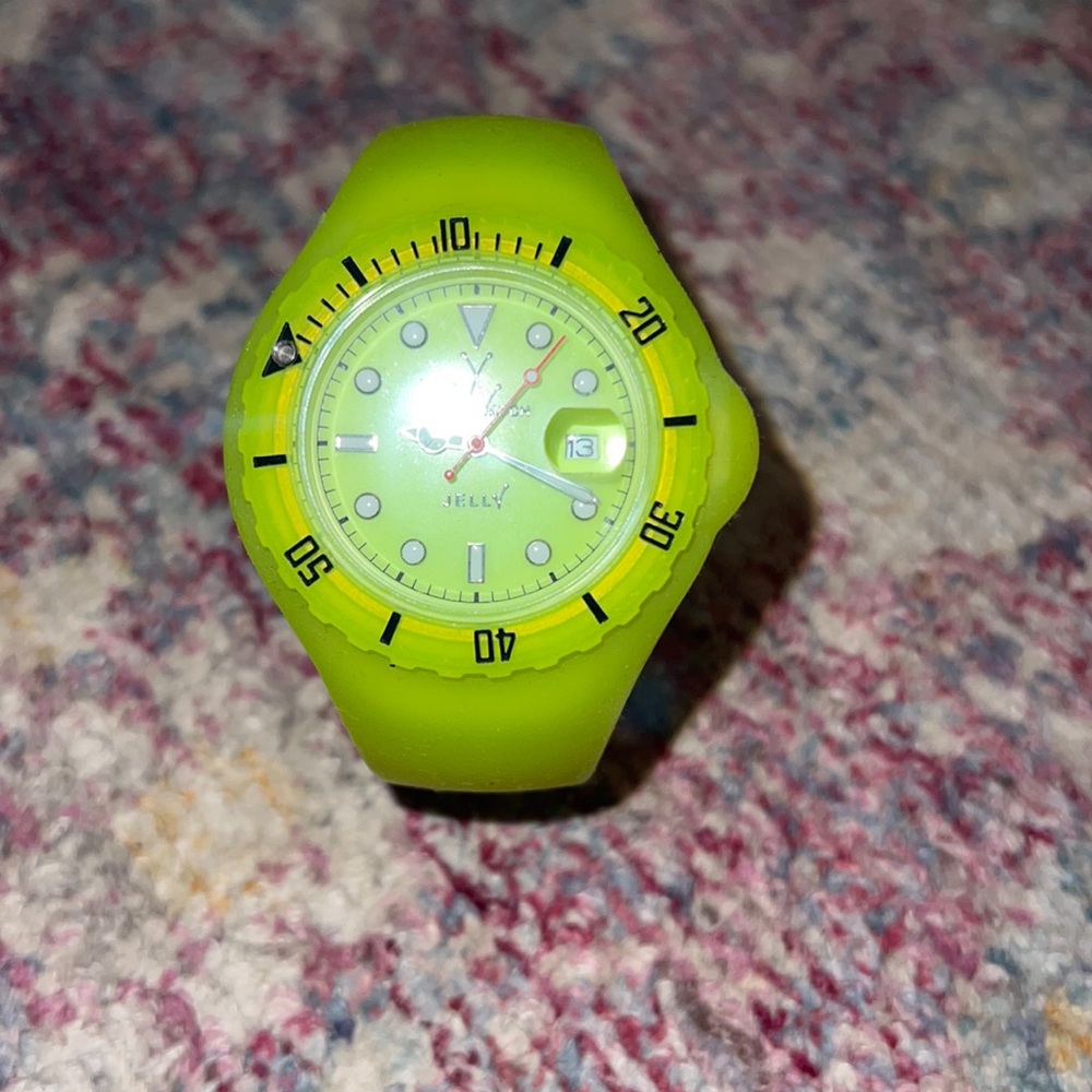 ToyWatch Jelly Watch in Neon yellow/green